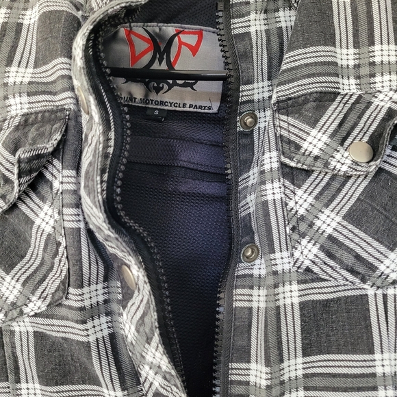 Motorcycle Riding Protection Jacket - Picture 3 of 8